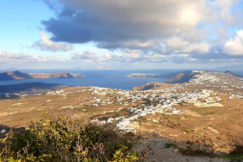 Fira: escursione a terra a Santorini con guida