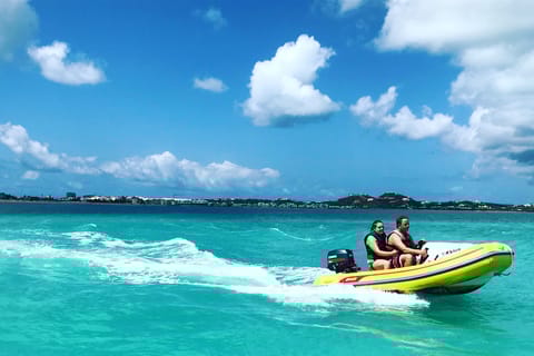 Sint Maarten: Guided Boat Safari with Snorkeling and Lunch