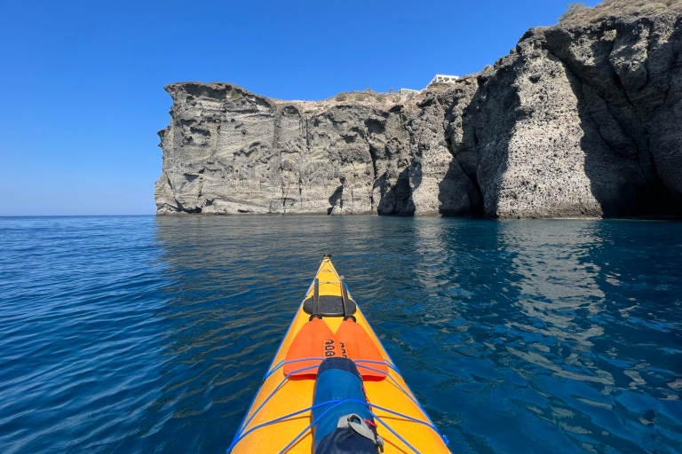 Santorini: Sea Caves Kayak Trip with Snorkeling and Picnic Santorini: Kayaking & Picnic at Red, White & Black Beach
