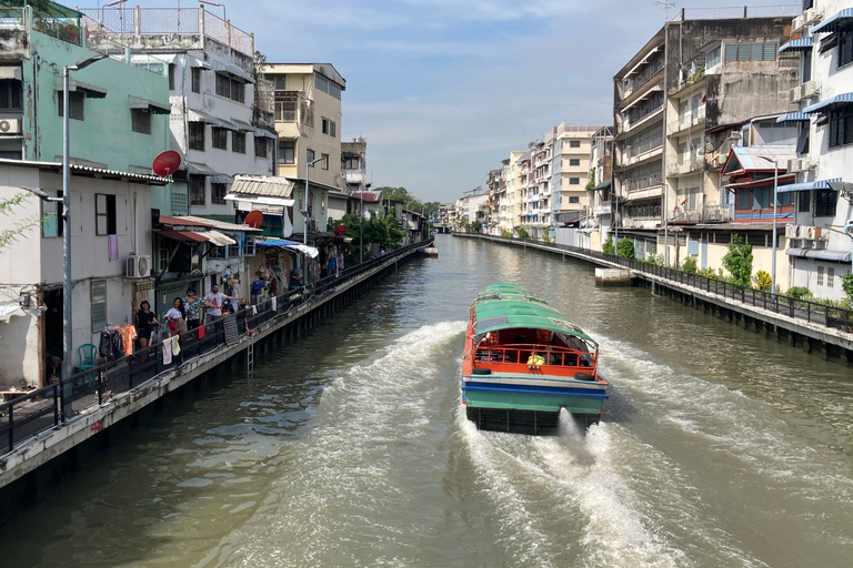 Bangkok: Wycieczka skuterem elektrycznym po dzielnicy Dusit