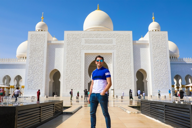 Kombi: Abu Dhabi Stadtrundfahrt und Wüstensafari am AbendSharing Tour Italienisch