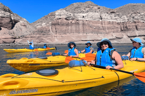 Santorini: Sea Caves Kayak Trip with Snorkeling and Picnic