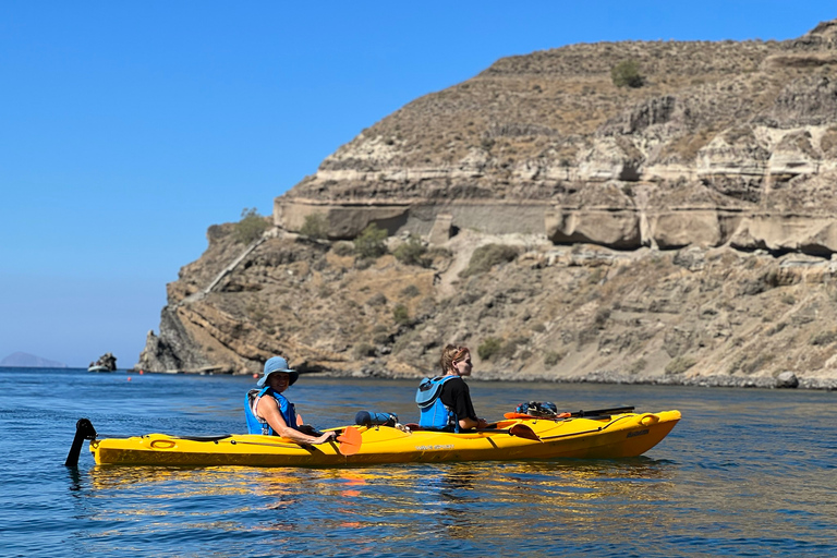 Santorini: Sea Caves Kayak Trip with Snorkeling and Picnic