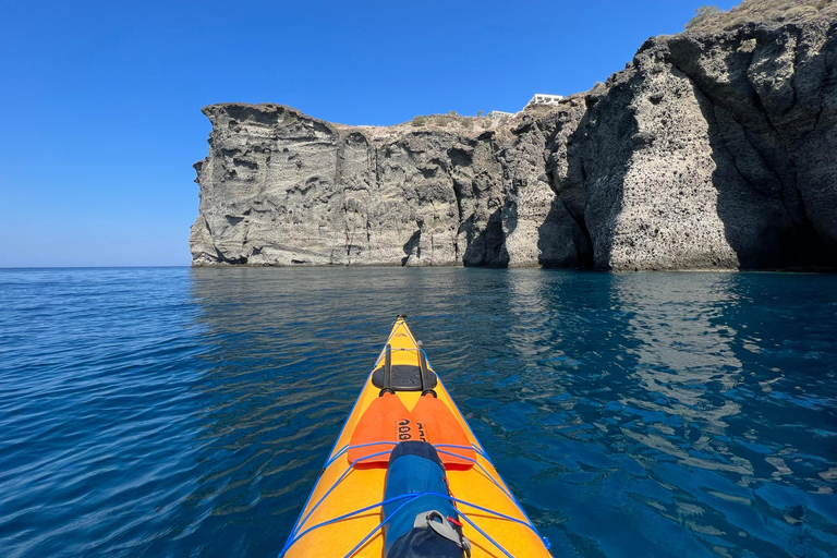 Santorini: Sea Caves Kayak Trip with Snorkeling and Picnic