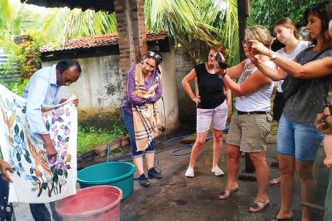 Aus Ella: Toddy (Kithul Raa) Erfahrung in Ella&#039;s Village