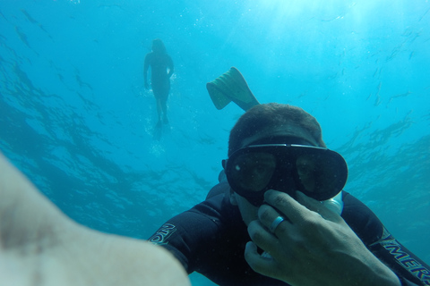 Marseille: Snorkelen in Endoume met hapjes en drankjesMarseille: Endoume snorkelavontuur met hapjes en drankjes