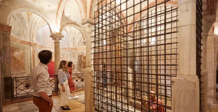 Milan: Pinacoteca Ambrosiana and San Sepolcro Crypt Ticket photo 6