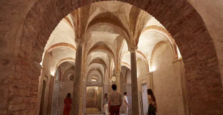 Milan: Pinacoteca Ambrosiana and San Sepolcro Crypt Ticket photo 7