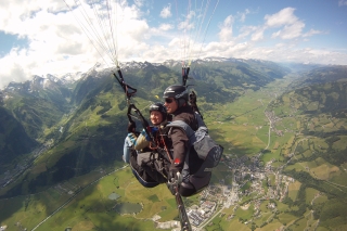 Zell am See: Schmittenhöhe Tandem Paragliding Flight