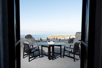 Santorini, Private Romantic Guided Tour with Sunset & Dinner - Housity
