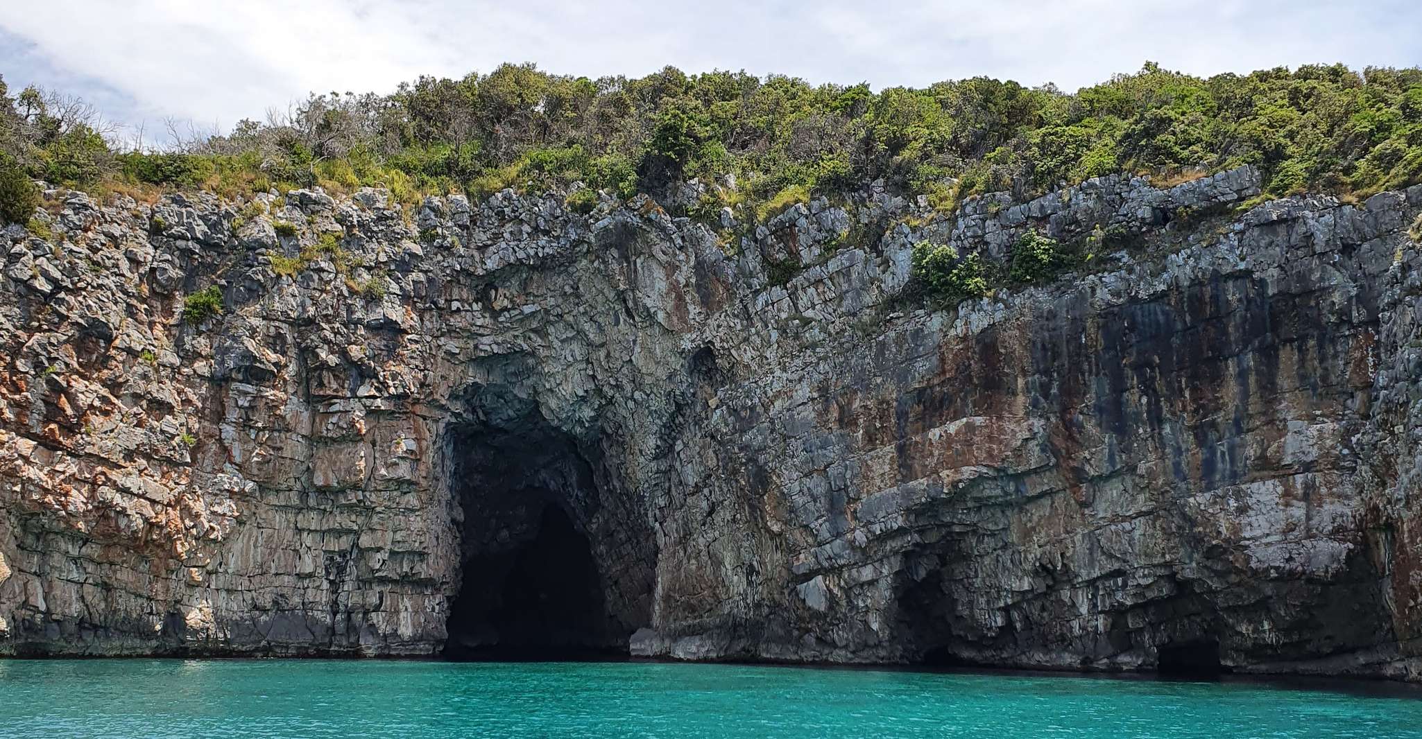 Excursión de un día desde Kotor, Blue Cave y Bay of Kotor en barco - Hizvo