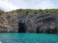 Da Kotor, Grotta Blu e Baia di Kotor Gita di un giorno in barca - Hizvo