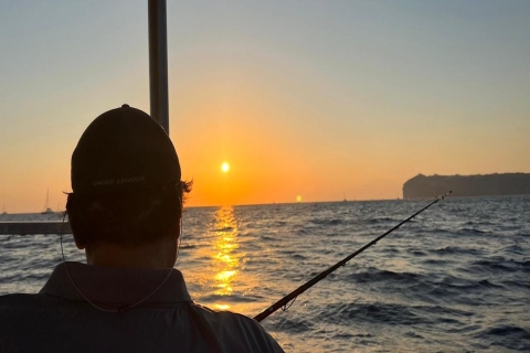 Santorini: privévistocht bij zonsondergang met lunch
