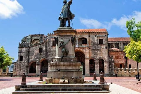 Da Punta Cana: tour di un giorno a Santo Domingo con il Parco Nazionale
