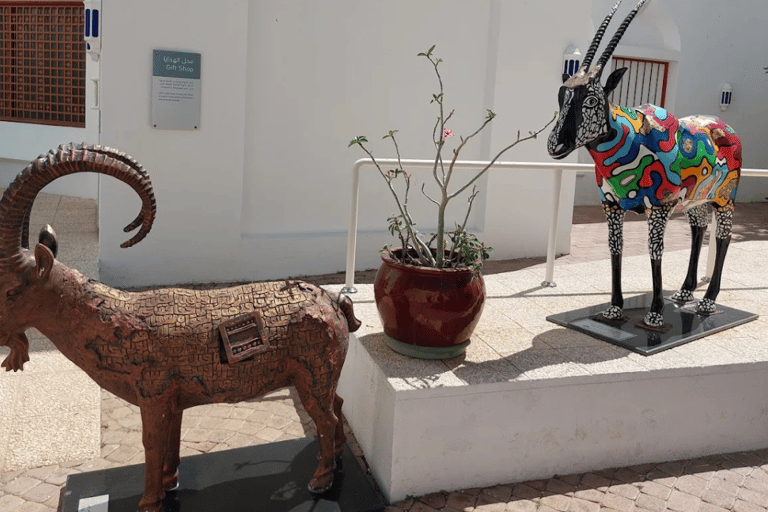 Muscat: Bait Al Zubair Museum Guided Tour with Entry Ticket Muscat: Half Day Sightseeing Tour with Bail Al Zubair Museum