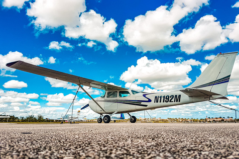 Miami Beach: South Beach Private Airplane Tour with Drinks