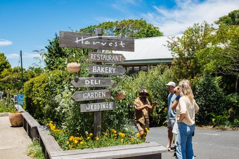 Byron Food & Drink Day Tour from Gold Coast or Kingscliff