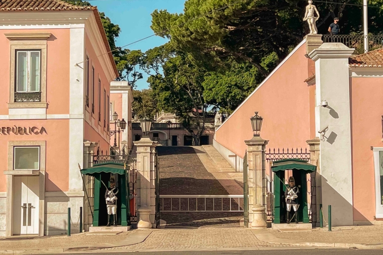 Belém: Wycieczka piesza po poszukiwaniach skarbów i najważniejszych atrakcjach miastaBelém: poszukiwanie skarbów i zwiedzanie miasta