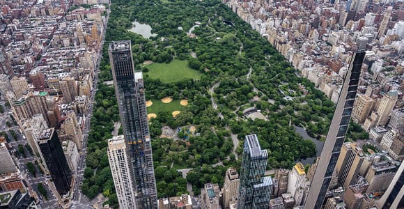 Von Westchester aus: NYC Private Helicopter Tour für Paare