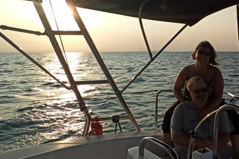 Puerto de Nea Michaniona: crucero al atardecer en la bahía de Tesalónica