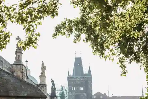 Photo tour of Prague with a private photographer