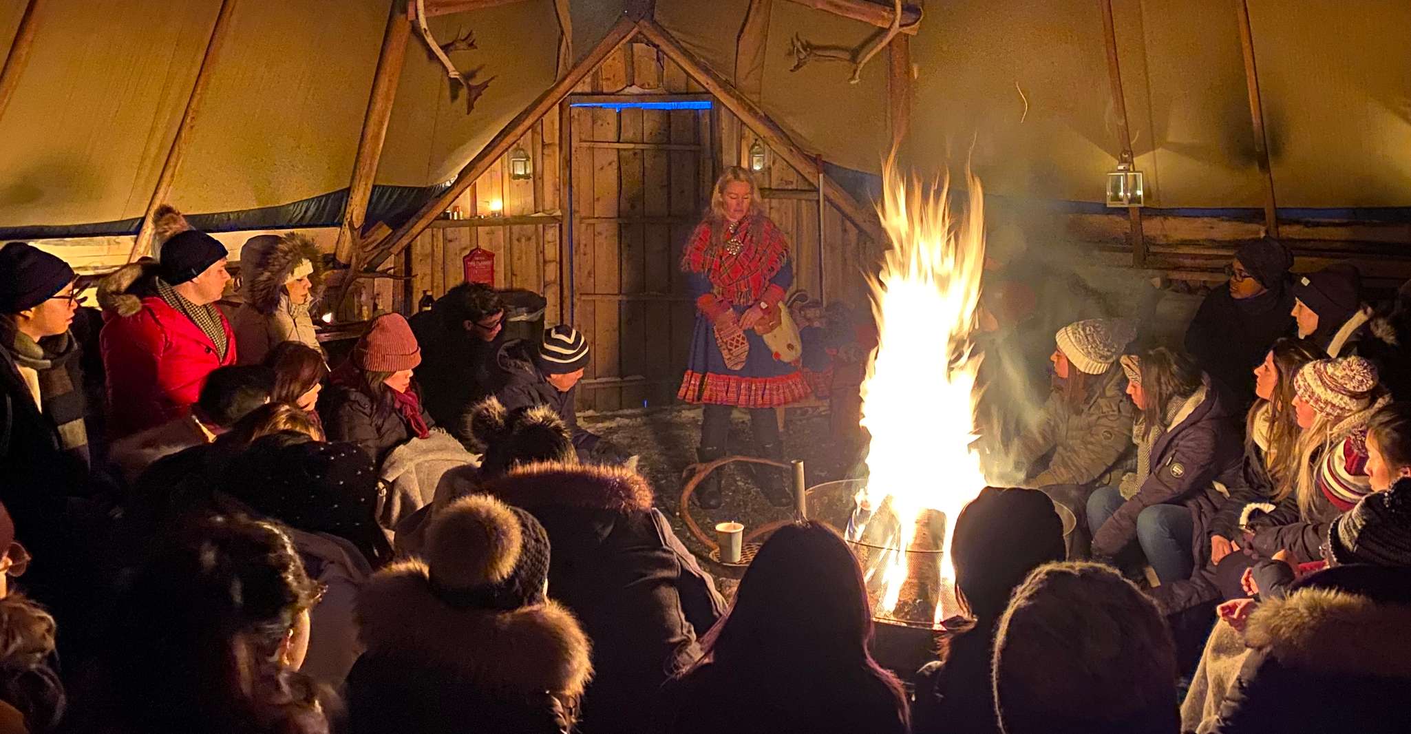 Tromsø, Reindeer Ranch et Sami Visite culturelle avec déjeuner - Hizvo