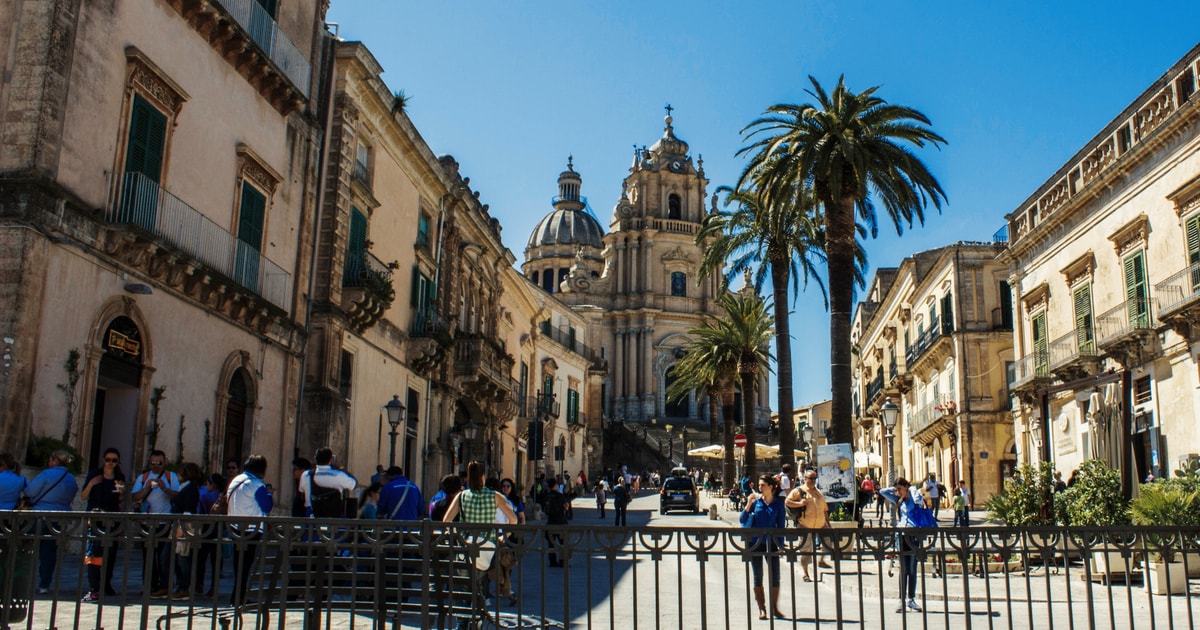 Von Siracusa nach Taormina Ragusa, Noto & Schokoladenverkostung