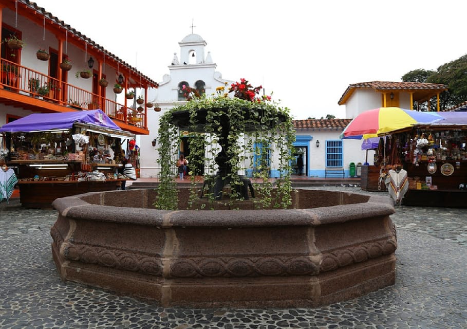 Medell n Comuna 13 Pueblito Paisa Antioquia Museum Tour