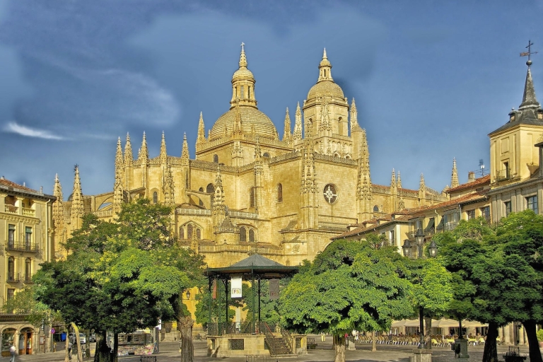 From Madrid: Segovia Highlights Private Half Day Tour FFrom Madrid: Segovia Highlights Private Half Day Tour