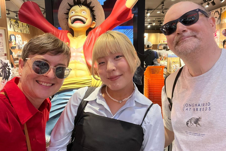 Tokyo: Fully Customizable Private Shopping Spree with Locals Tokyo: 2 Hour Private Customizable Tour with Pickup