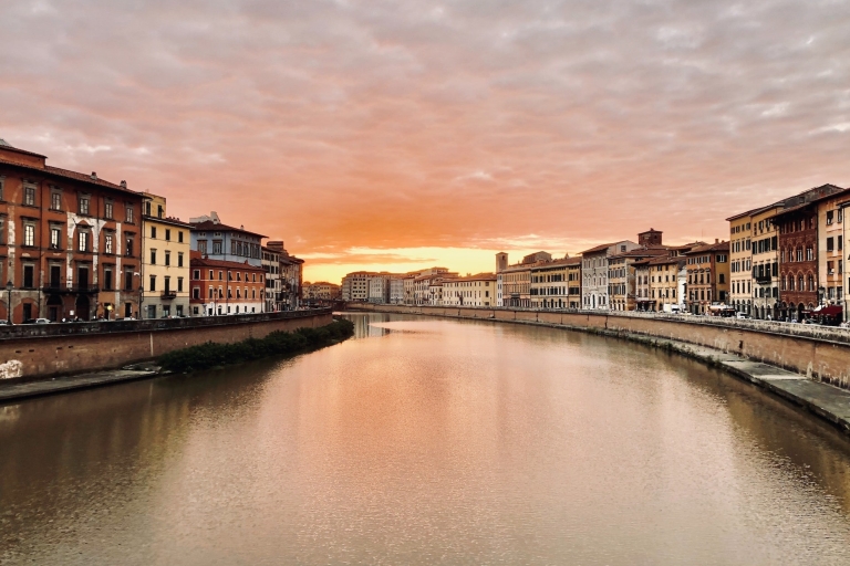 Pisa: Sherlock Holmes Smartphone App City Game Game in Italian
