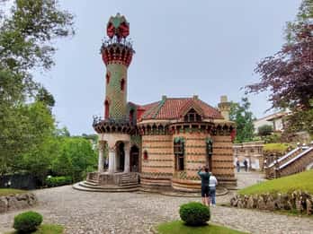 Santander: Comillas, modernist architecture & Gaudi