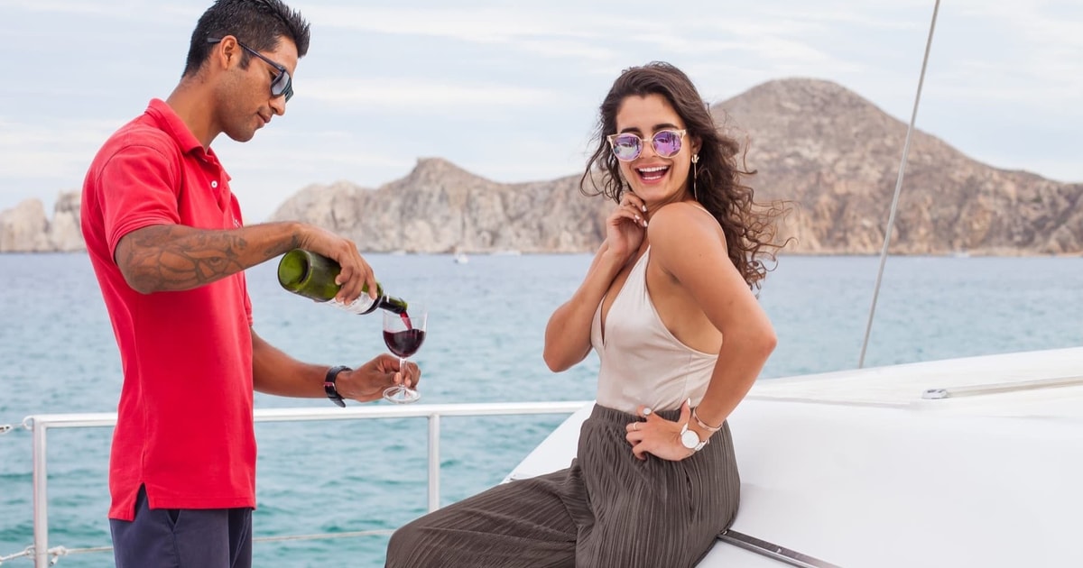 Cabo San Lucas 2 Hour Sunset Cruise With Food And Wine Getyourguide 2244