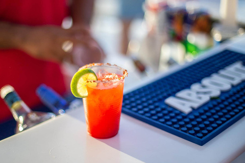 Cabo San Lucas: Sunset Party Cruise with Open Bar