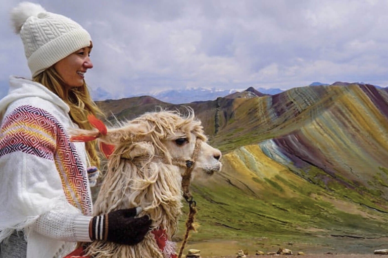 Z Cusco: wycieczka z przewodnikiem po tęczowej górze Palccoyo