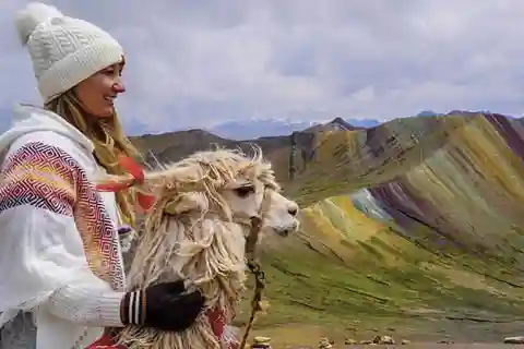 From Cusco: Palccoyo Rainbow Mountain Guided Tour