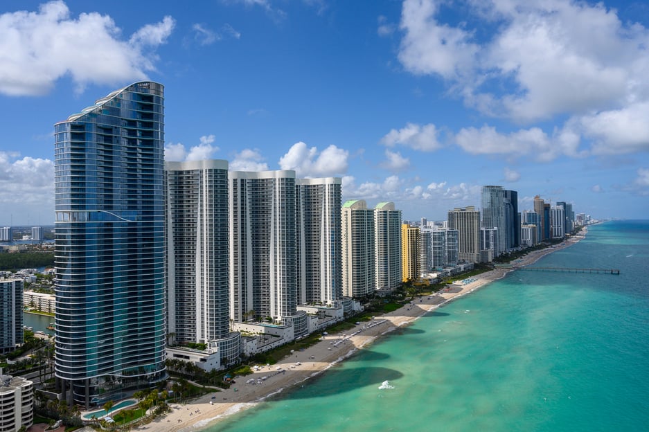 Helicopter: Lauderdale-Hard Rock Guitar-Miami Beach