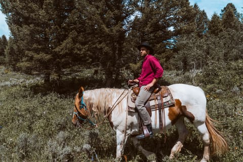 Jackson Hole VIP Private Breakfast Ride+Cowboy Photographer