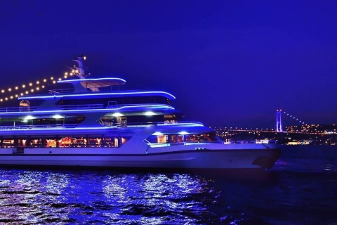 Istanbul Dinner Cruise & traditionele Turkse avondMet alleen frisdrank