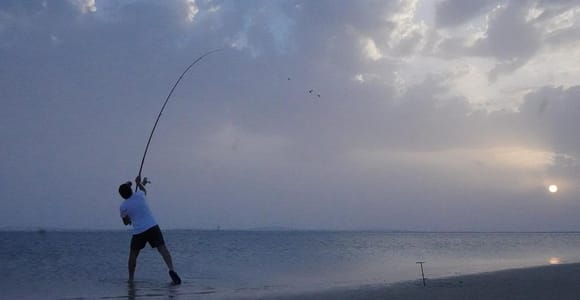 From Doha: Inland Sea Fishing Trip with Transfers