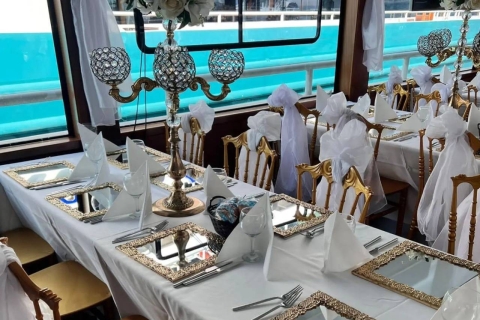 Estambul Cena en Crucero y Noche Tradicional TurcaSólo con refrescos