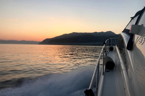 Sorrento: Excursión de un día a Ischia y Procida en crucero privado