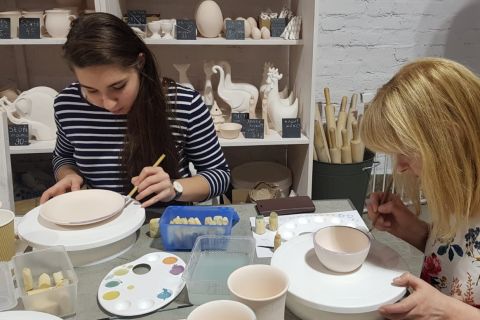 Warsaw: Pottery Decorating Ceramic Workshop