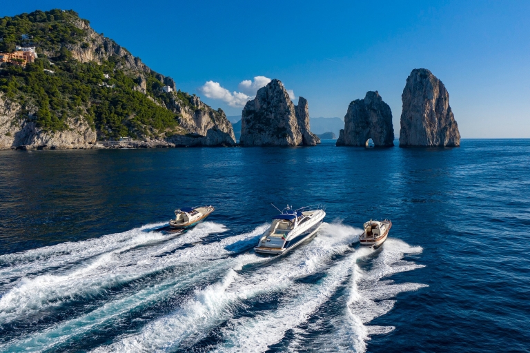 Ab Sorrento: Capri & Nerano Private Kreuzfahrt mit Champagner