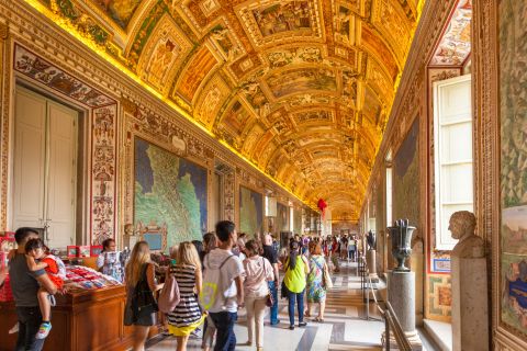 Rome: Vatican Museums and Sistine Chapel Tour with Basilica