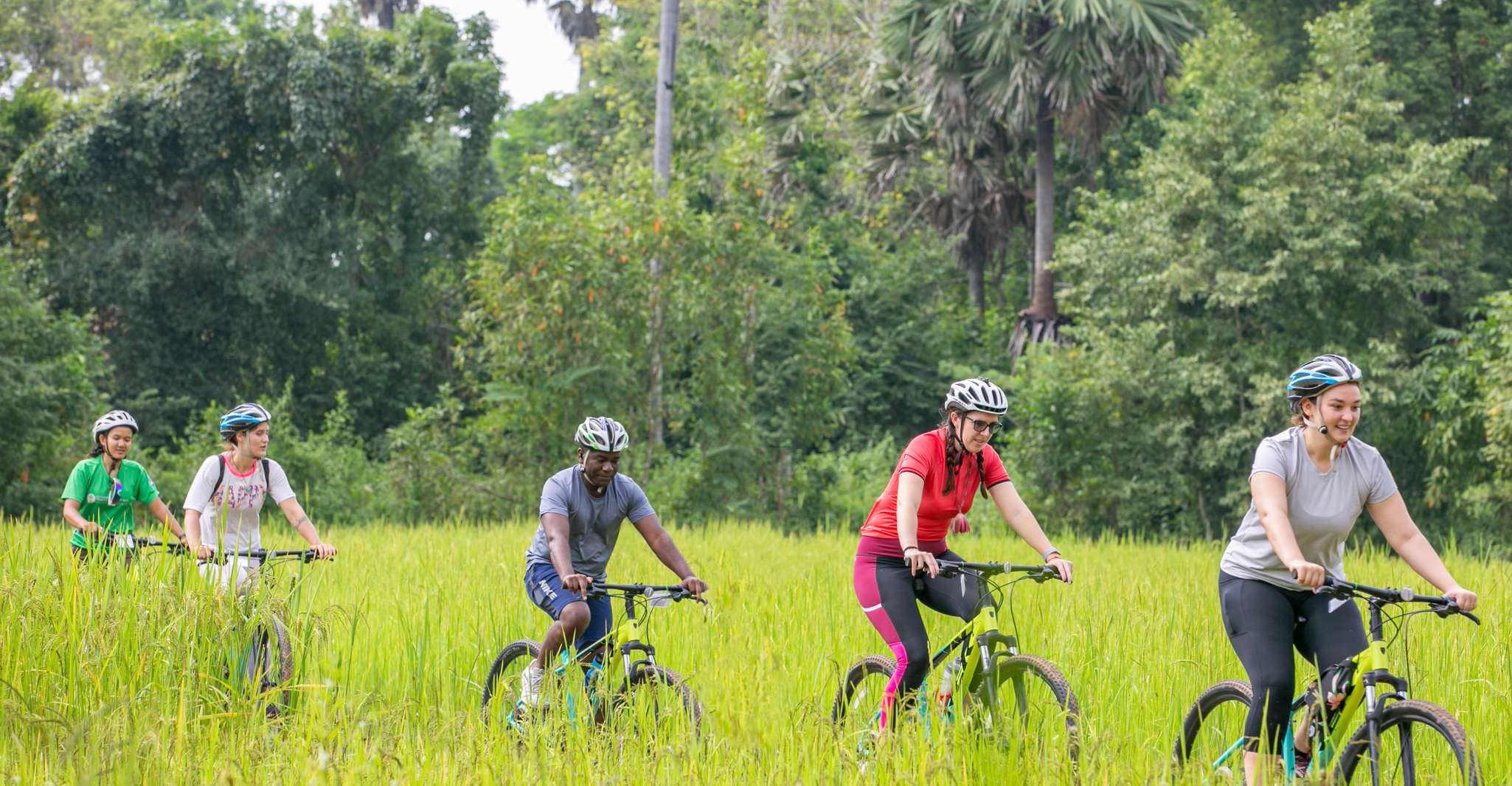 Siem Reap, Guided Countryside Bike Tour - Housity