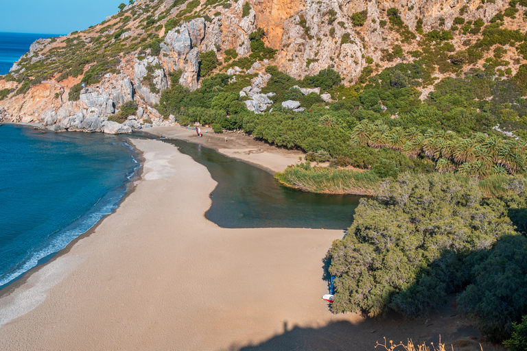 De Herakleion: viagem de um dia à praia de Preveli e KourtaliotikoTour com coleta de Malia, Chersonissos e Stalis