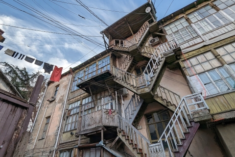 Das neue Tiflis und die Hinterhöfe - alternativer RundgangTour für kleine Gruppen