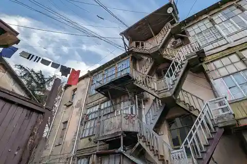 Beyond the Old City: Tbilisi's Hidden Gems Walking Tour