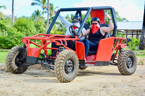 Punta Cana Buggy Avontuur met privé grot Cenote zwemmen